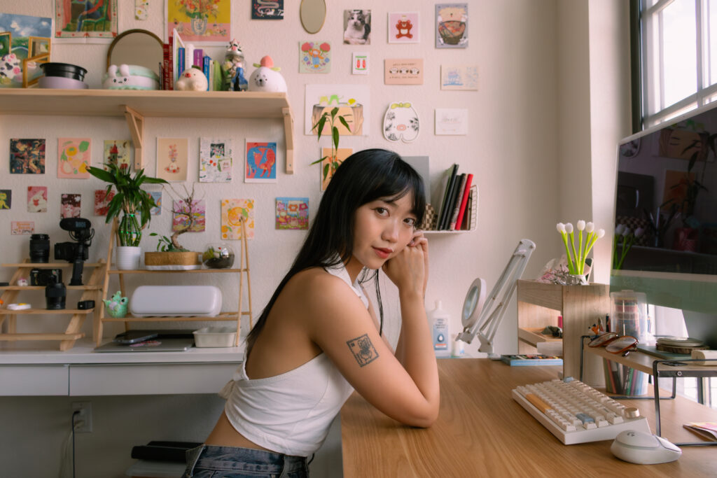 Tammy Dinh: Balancing Art, Business and Well-Being with Uncomfy Co.